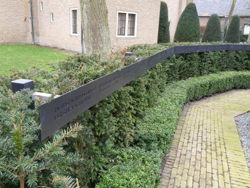 Oorlogsmonument Piershil #4