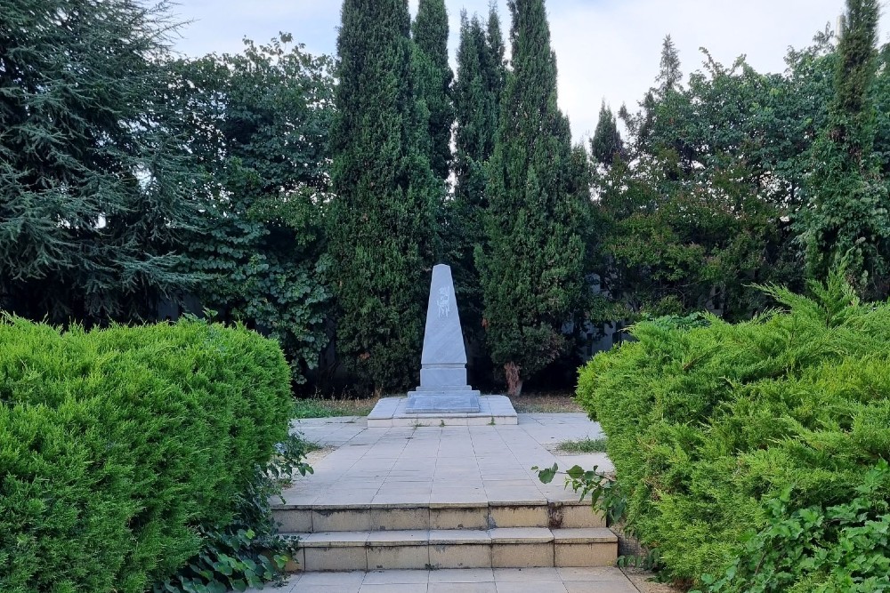 Memorial British Soldiers