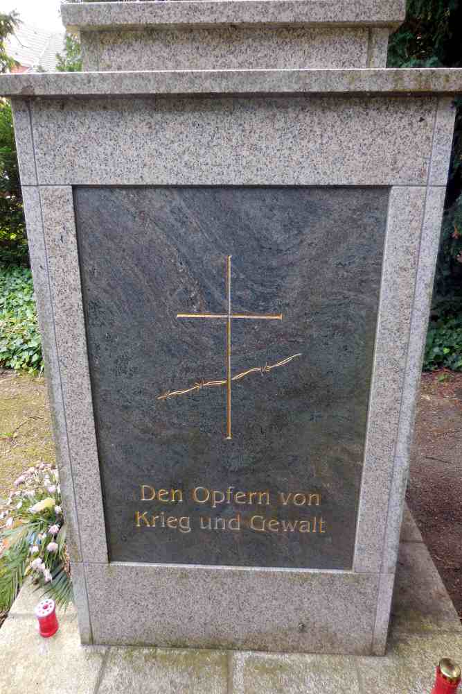 Oorlogsmonument Pasewalk #5