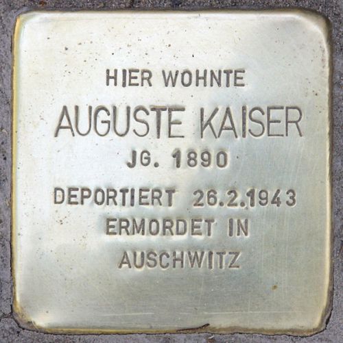 Stumbling Stones Giesebrechtstraße 12 #3