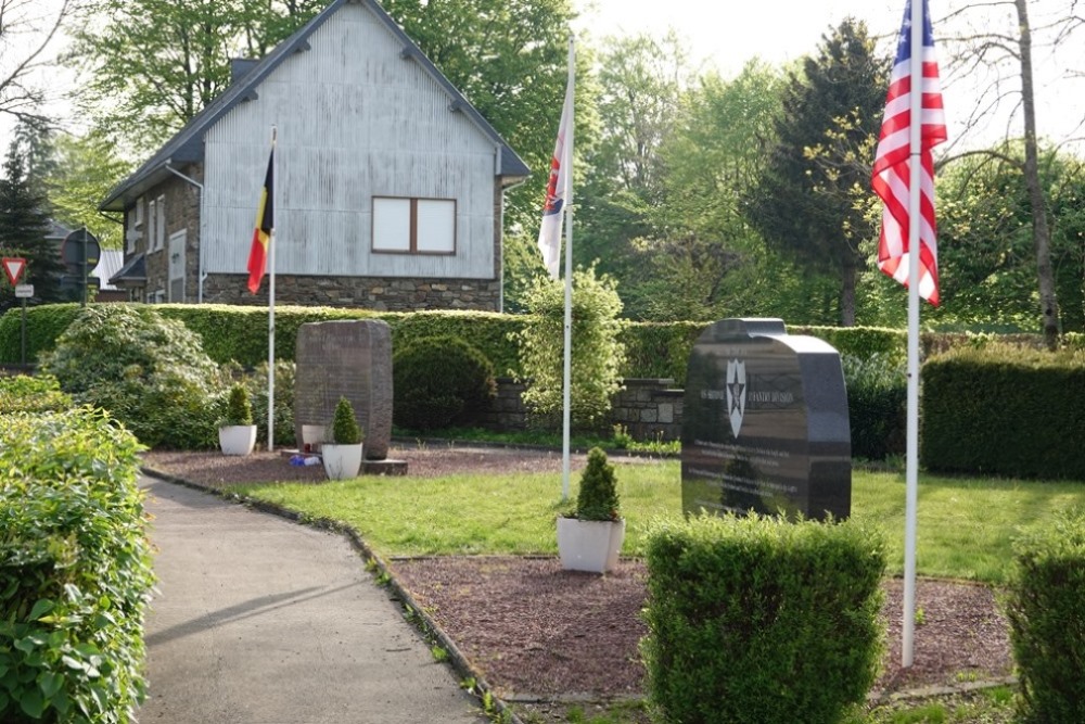 Monument 2nd Infantry Division #3