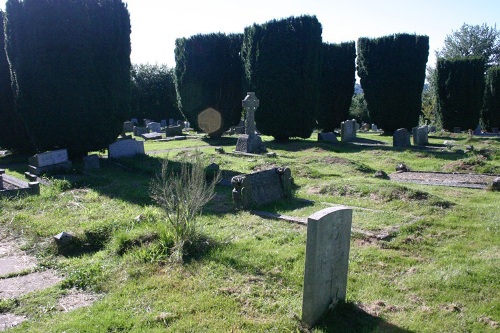 Commonwealth War Grave Ottery St Mary Cemetery #1