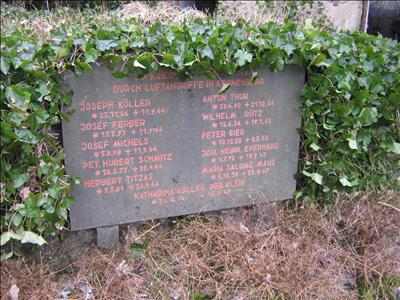 Memorial Civilian Casualties Kronenburg #1