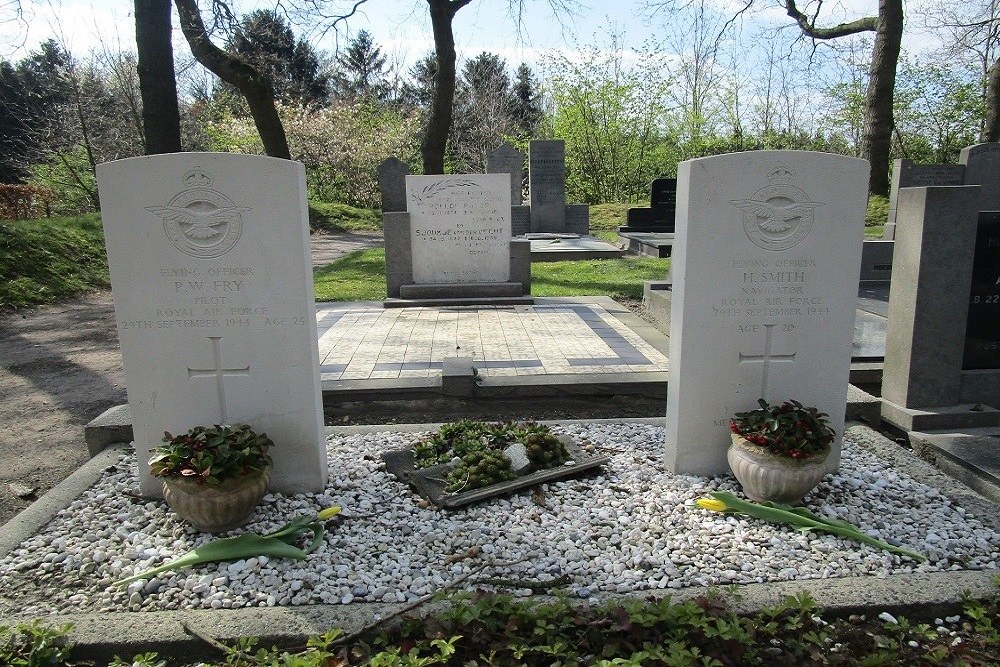 Commonwealth War Graves General Cemetery Geesbrug
