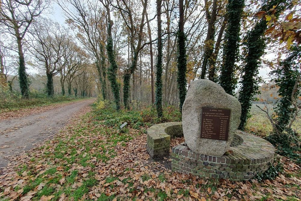 Monument Executies Bonhagen 8 April 1945 #1