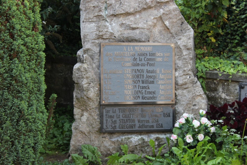 Memorial Allied Airmen and  Soviet Resistance Fighter Comblain-au-Pont #2