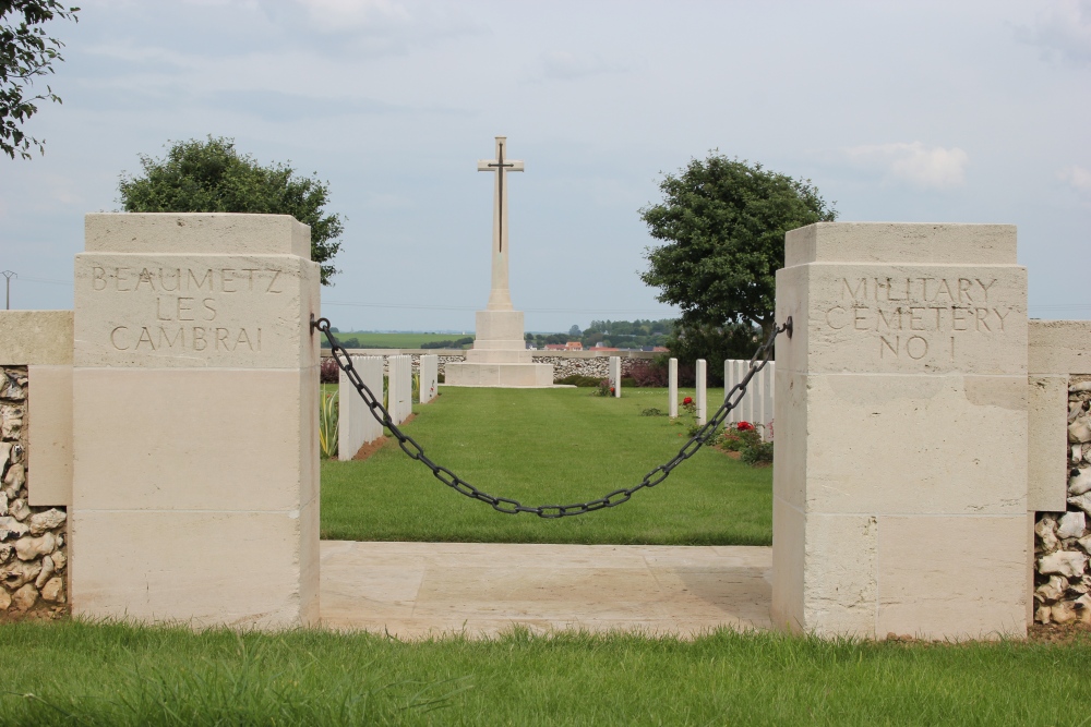 Commonwealth War Cemetery Beaumetz-ls-Cambrai No.1 #2