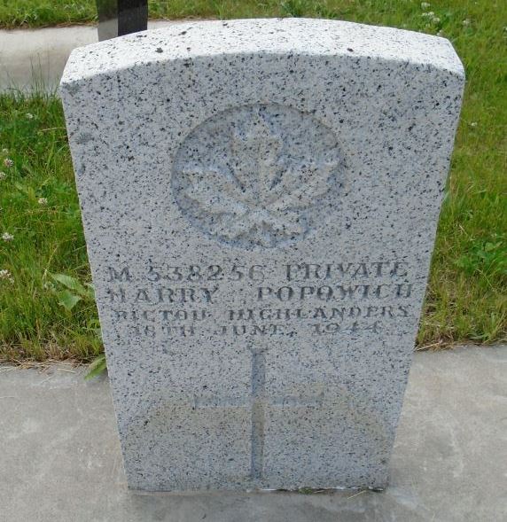 Commonwealth War Grave St. Paraskeva Ukrainian Orthodox Church Cemetery