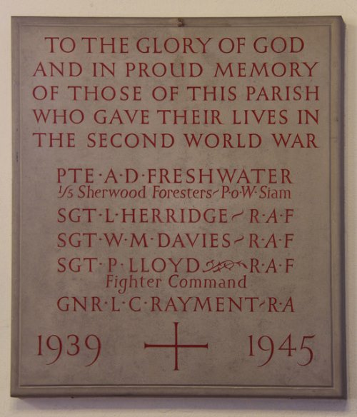 Oorlogsmonument The Holy Innocents Church High Beach #2