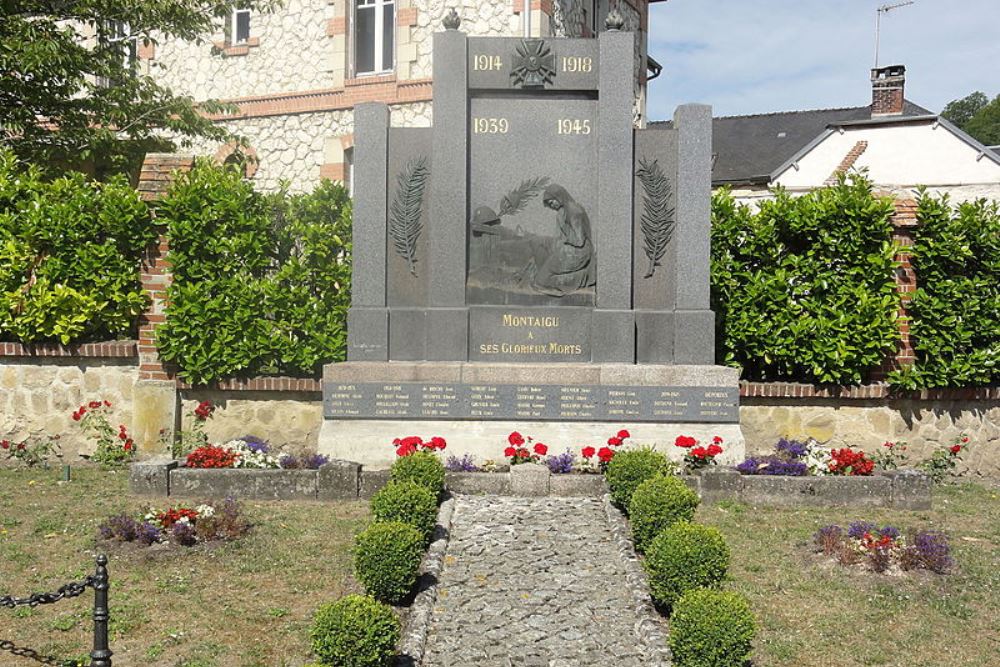 Oorlogsmonument Montaigu #1