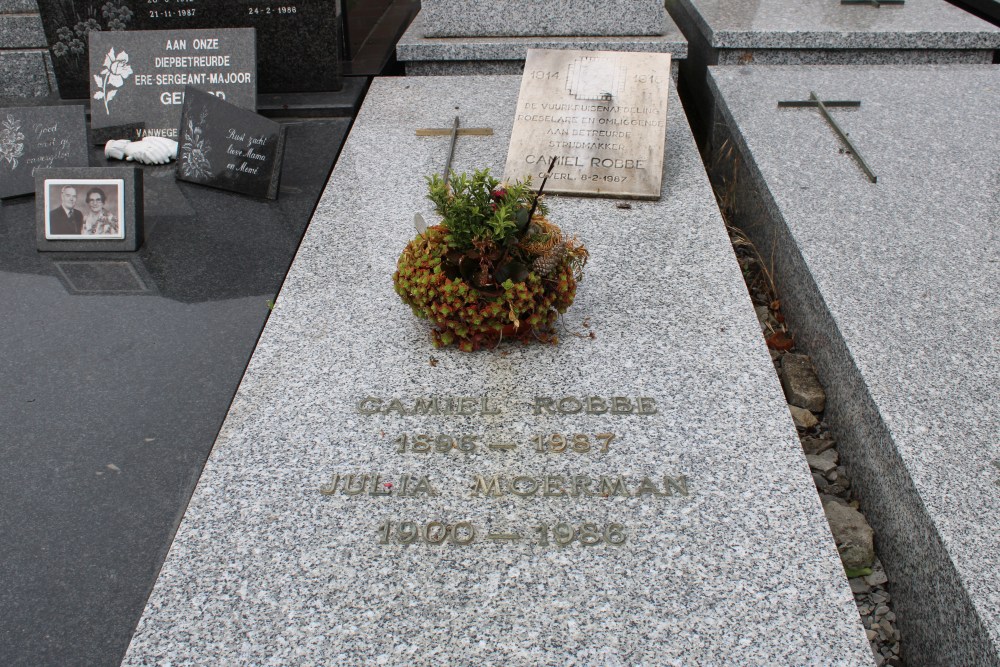 Belgian Graves Veterans Westrozebeke #4