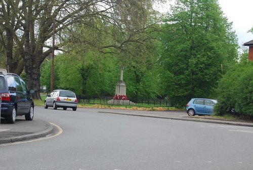 Oorlogsmonument Mitcham #1