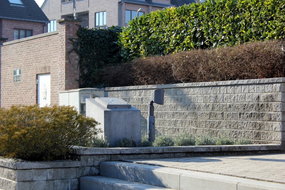 War Memorial Lubbeek #3