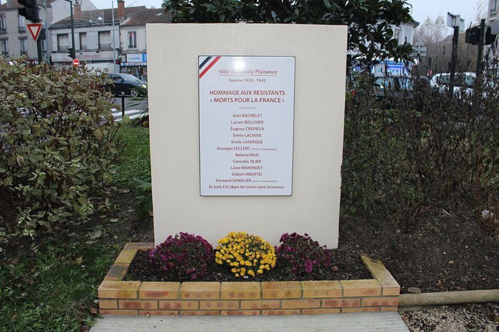 Memorial Killed Resistance Fighters Neuilly-Plaisance #1
