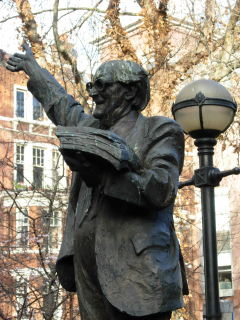 Monument Fenner Brockway #1