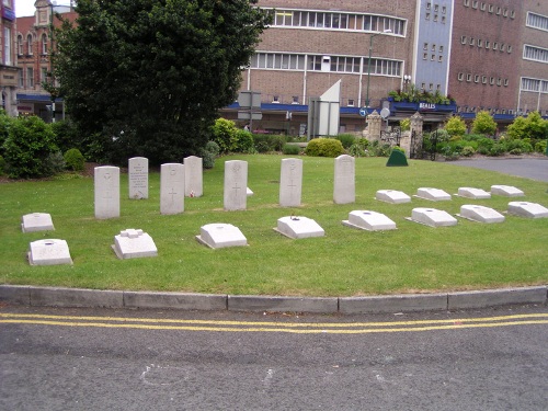 Commonwealth War Graves St. Peter Churchyard