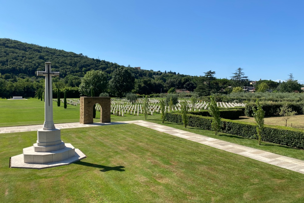 Commonwealth War Cemetery Florence #1