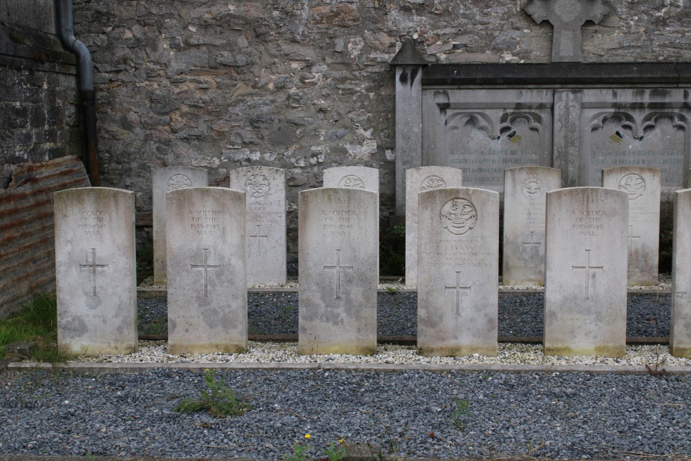 Commonwealth War Graves Ramegnies-Chin #2