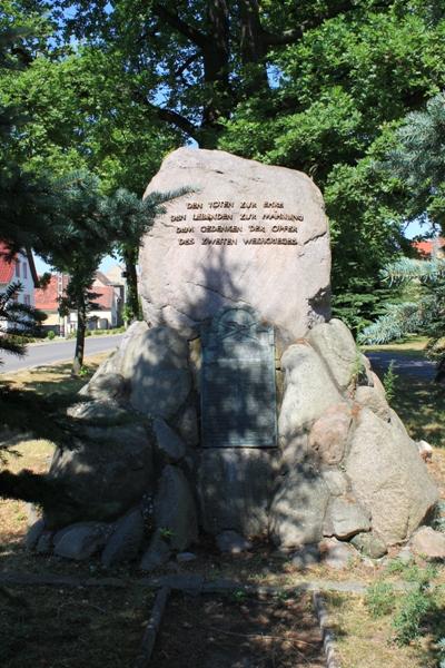 Oorlogsmonument Domsdorf #1