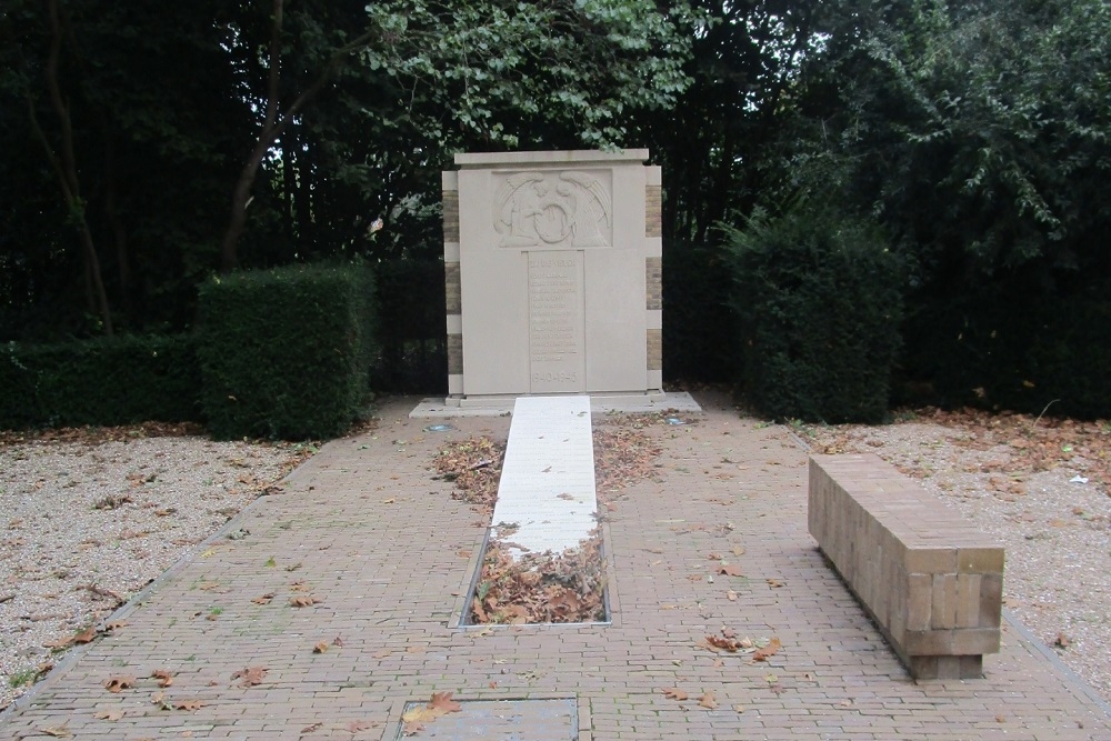 War Memorial Voorschoten