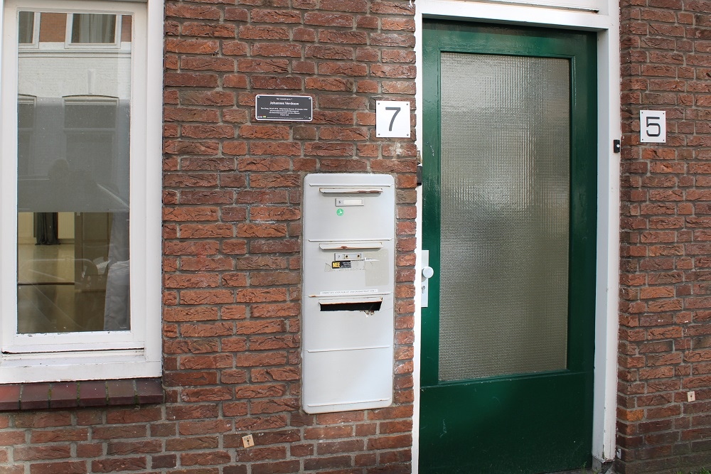 Dodenplaquette Rijklof van Goensstraat 7 #2