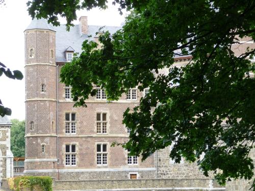 War Damage Merode Castle #4