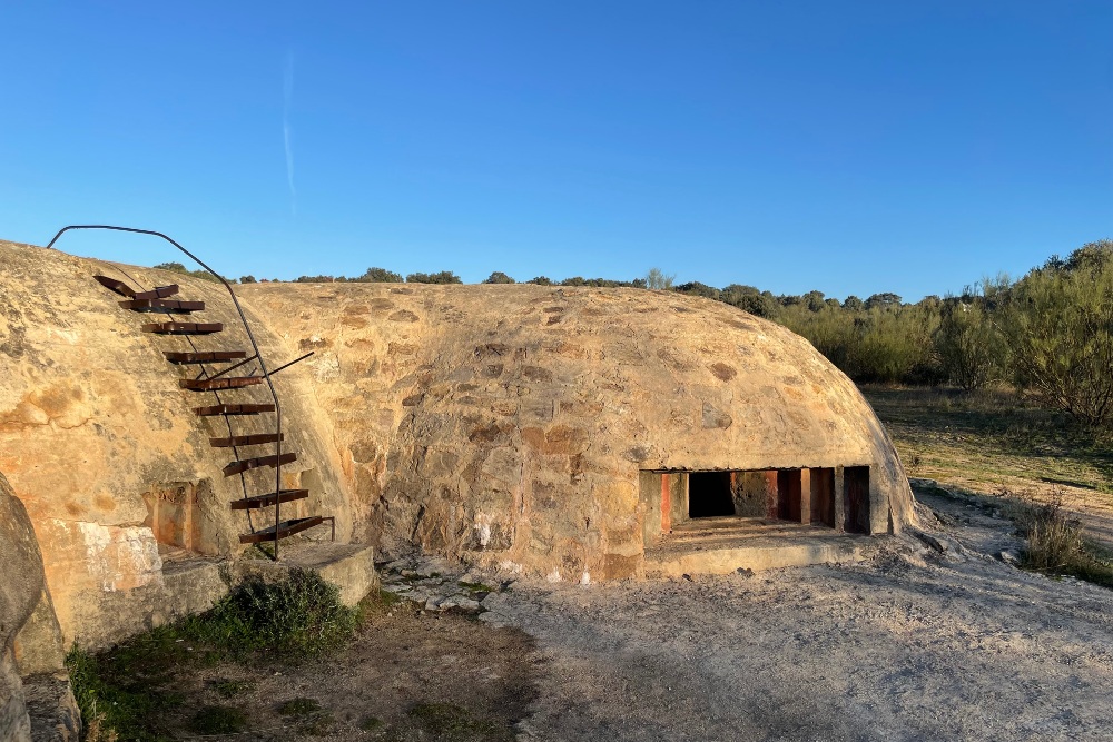 Bunker Spanish Civil War Colmenar del Arroyo #2