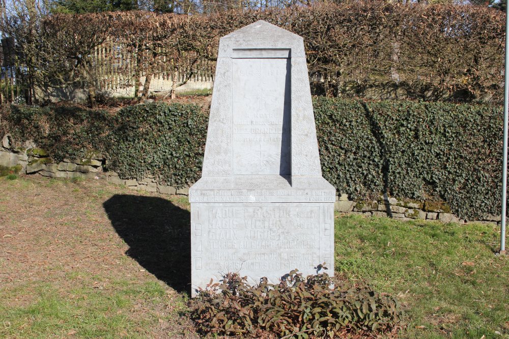 Oorlogsmonument Finnevaux	 #2