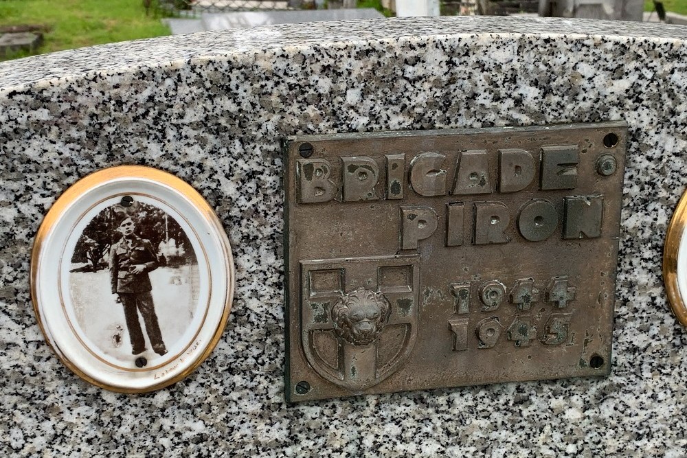 Belgische Oorlogsgraven Visé #1