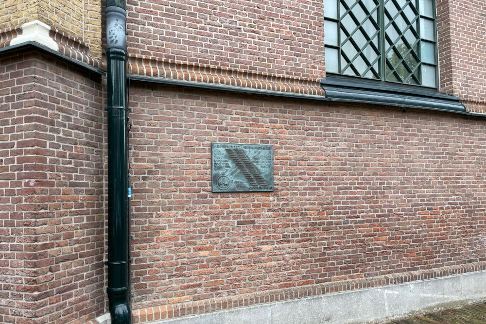 Razzia-memorial Great Church #4