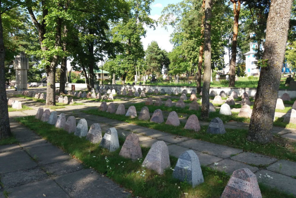 Sovjet Oorlogsbegraafplaats Panevezys #1