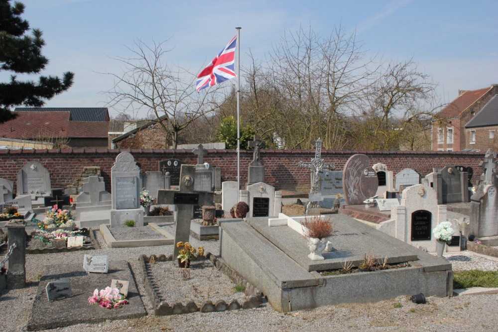 Commonwealth War Grave Lanaye #3