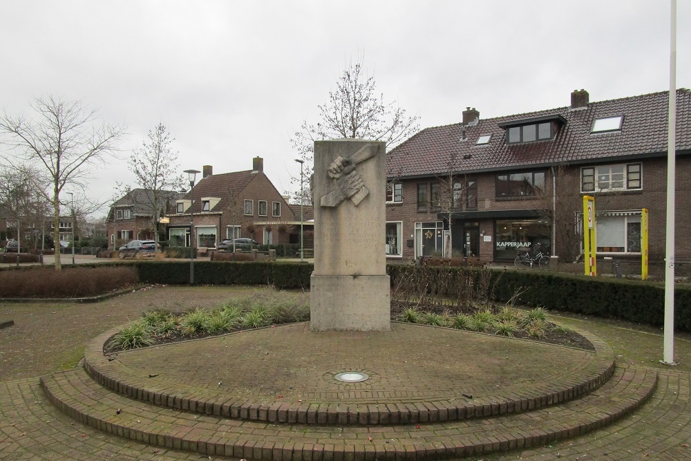 Verzetmonument Sleeuwijk #1