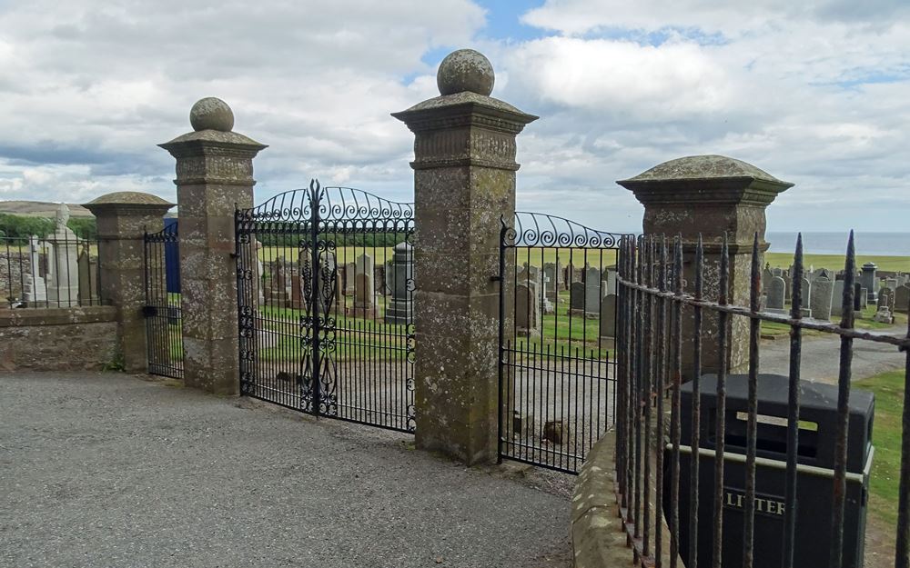 Commonwealth War Graves Bervie Cemetery #1