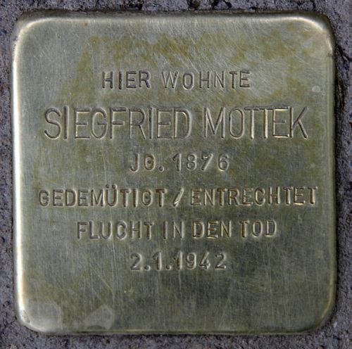 Stolpersteine Nassauische Straße 60 #1