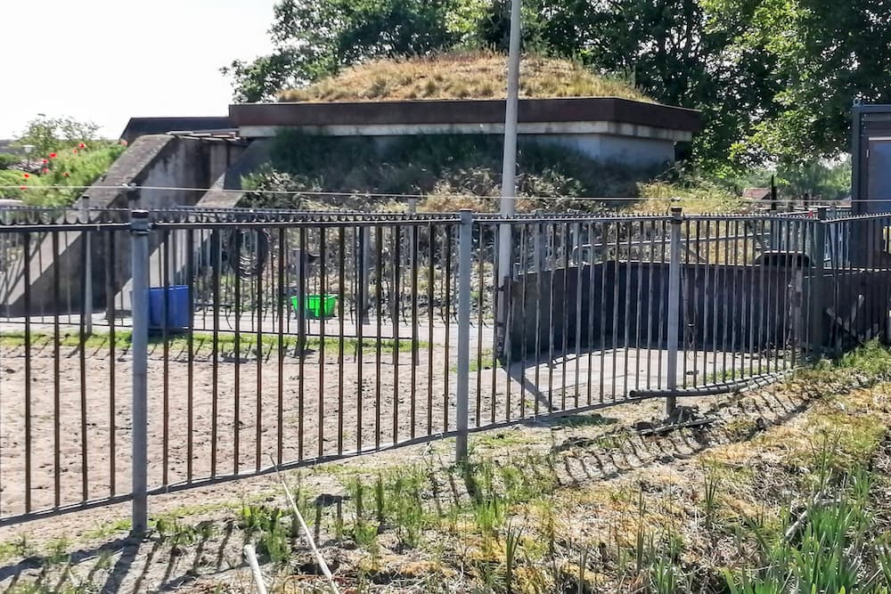 Küver MG 35 Flakstelle Zandfort Hoogerheide #2