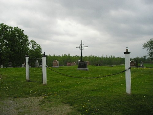 Commonwealth War Grave Sainte-Agns-de-Dundee Cemetery #1