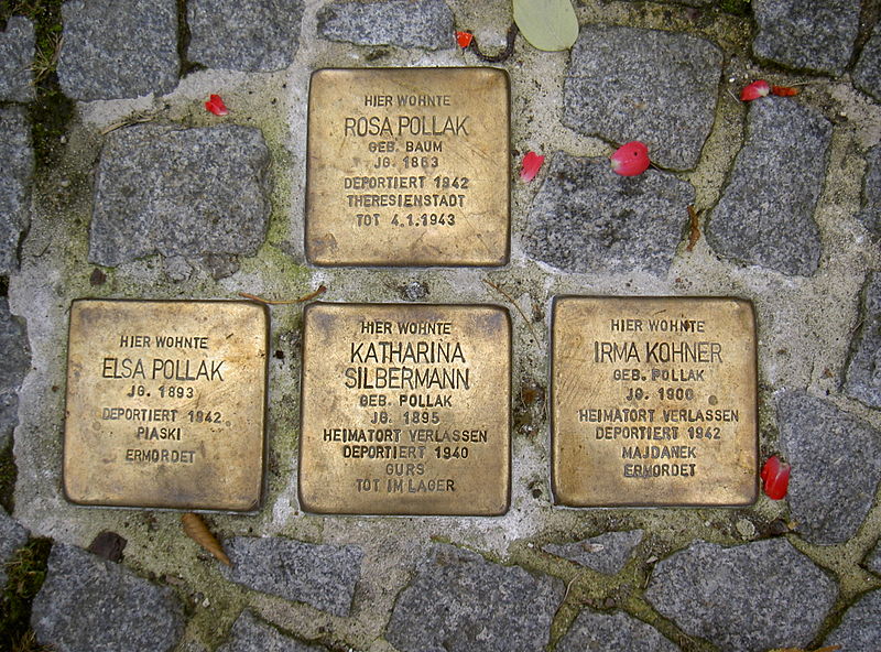 Stolpersteine Breite Gasse 2