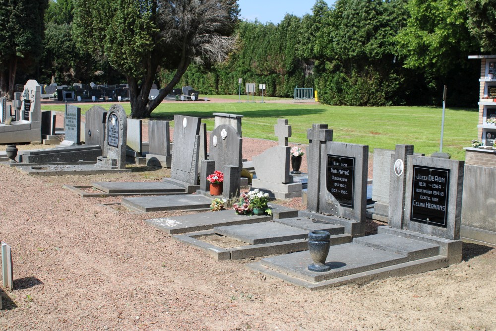 Belgian Graves Veterans Weerde #2