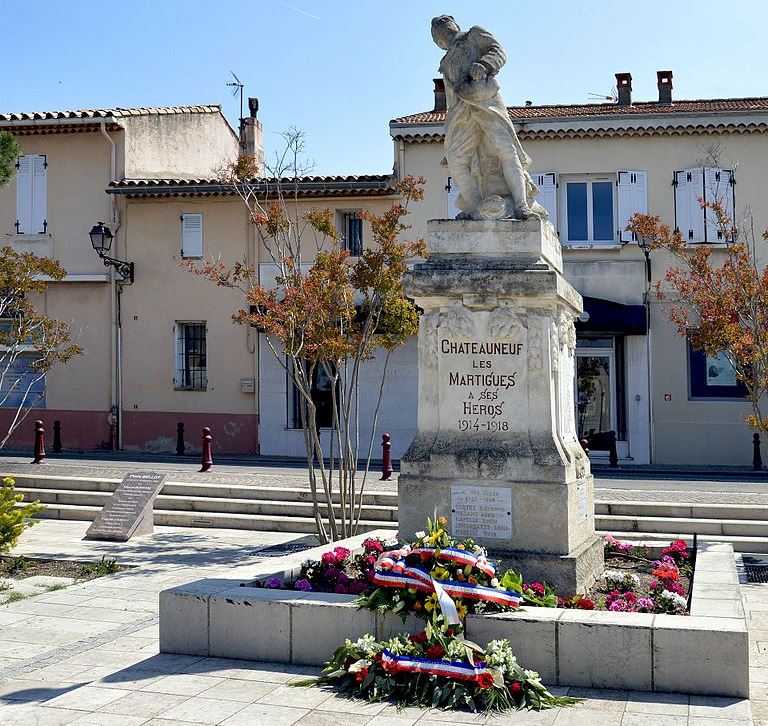 War Memorial Chteauneuf-les-Martigues #1