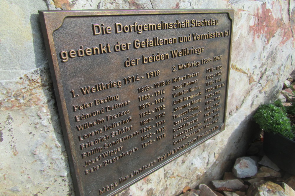 War Memorial Stachelau #3
