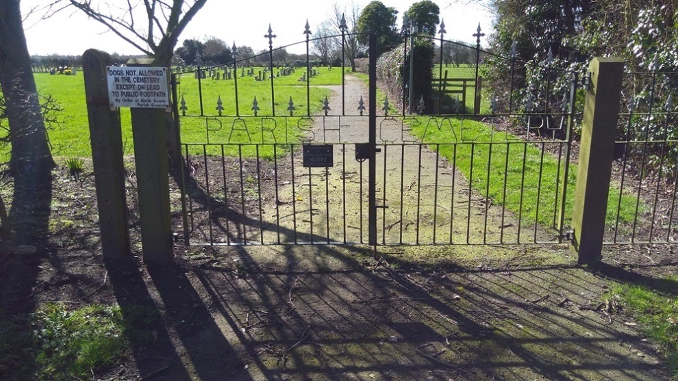 Oorlogsgraf van het Gemenebest North Scarle Cemetery #1