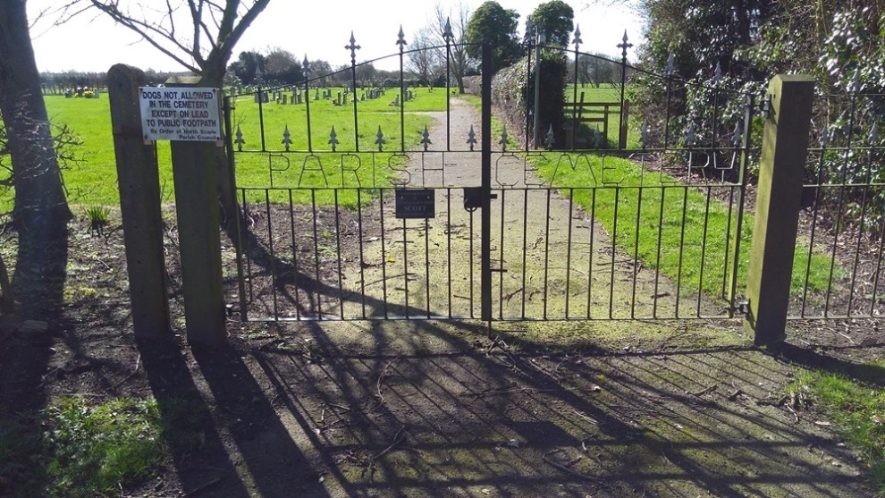 Commonwealth War Grave North Scarle Cemetery