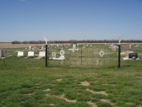 Commonwealth War Grave Bateman Community Cemetery #1