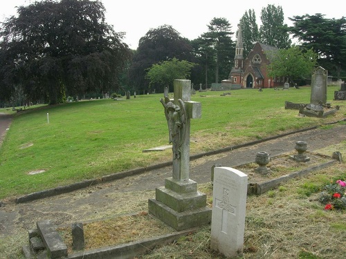 Commonwealth War Graves Woolwich Cemetery