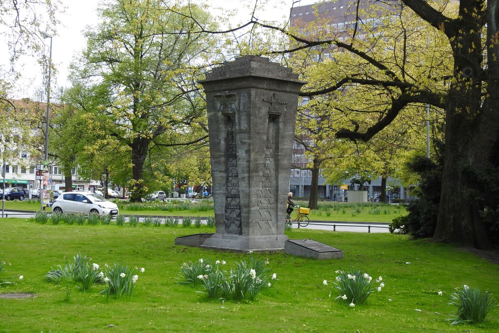 Oorlogsmonument Trainbataillon No. 7 #1