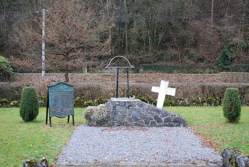 War Memorial Durbuy #1