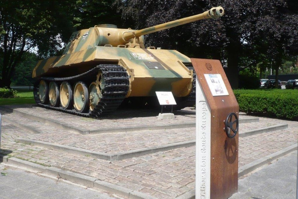 Liberation Route Marker 154: Gift from the Poles #1