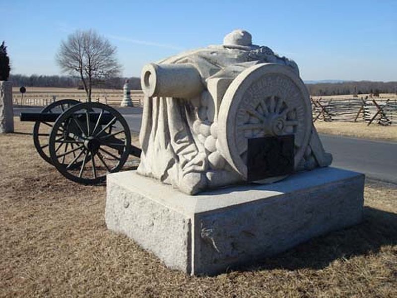 Monument 1st Pennsylvania Light Artillery - 