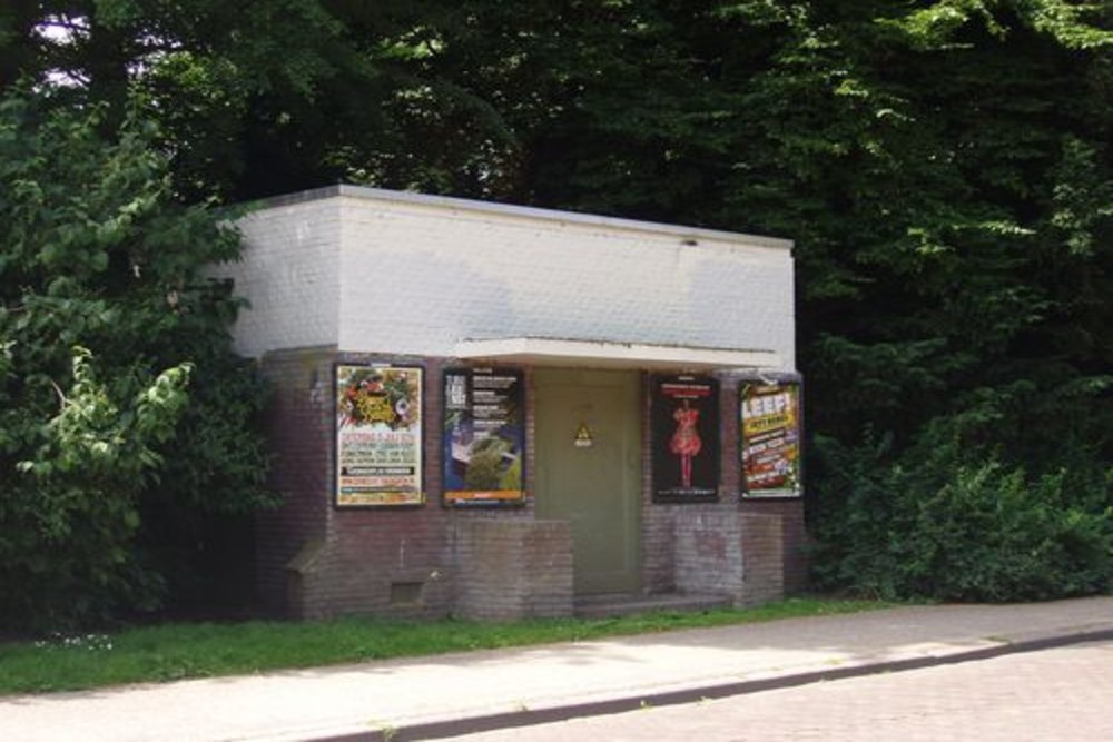 Bullet impacts Transformer House Noorderplantsoen